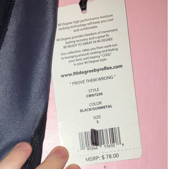 NWT 90 Degrees by Reflex black Capri leggings size small - Picture 4 of 6